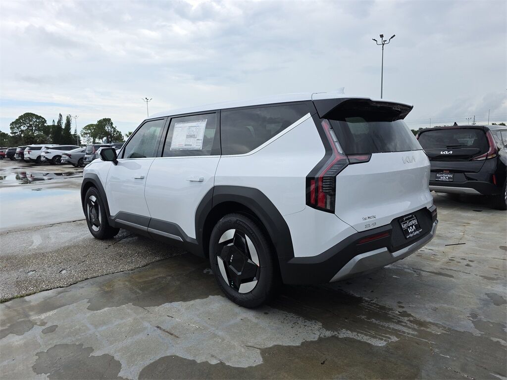 2026 Kia EV9 Light Long Range San Clemente CA