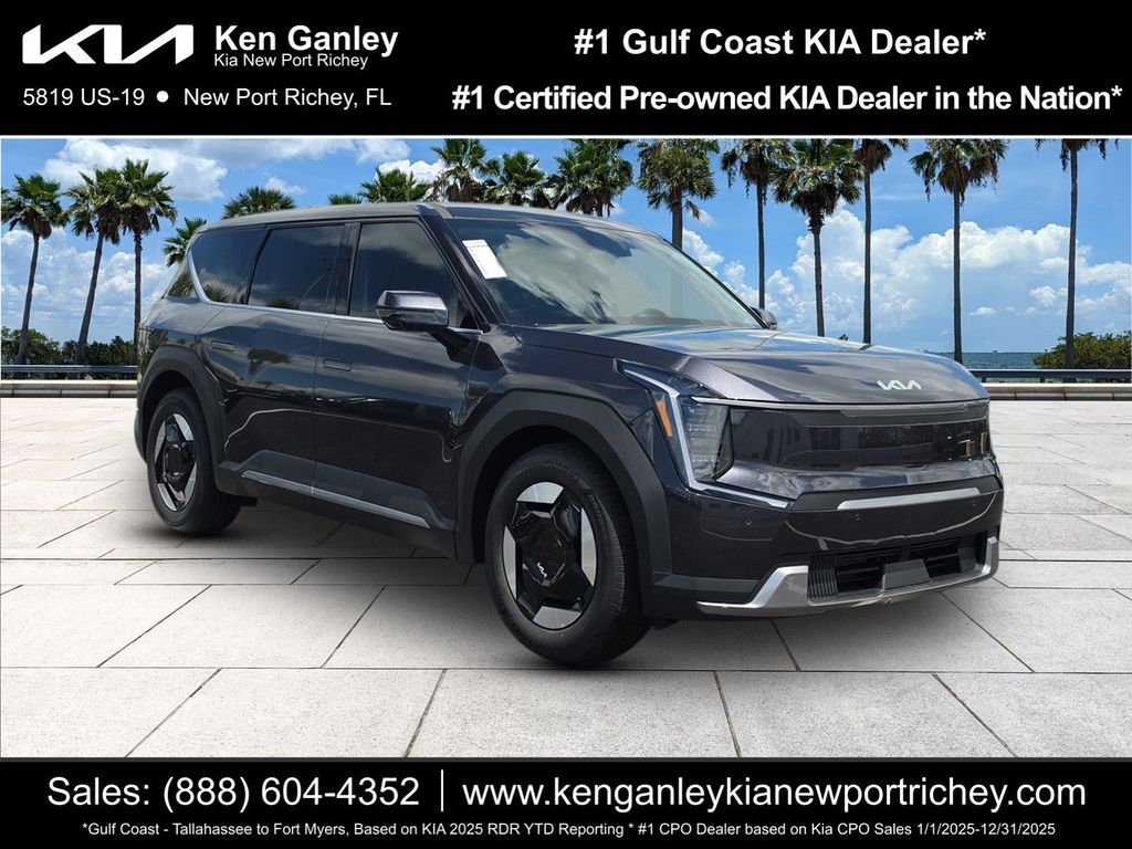2026 Kia EV9 Light Long Range