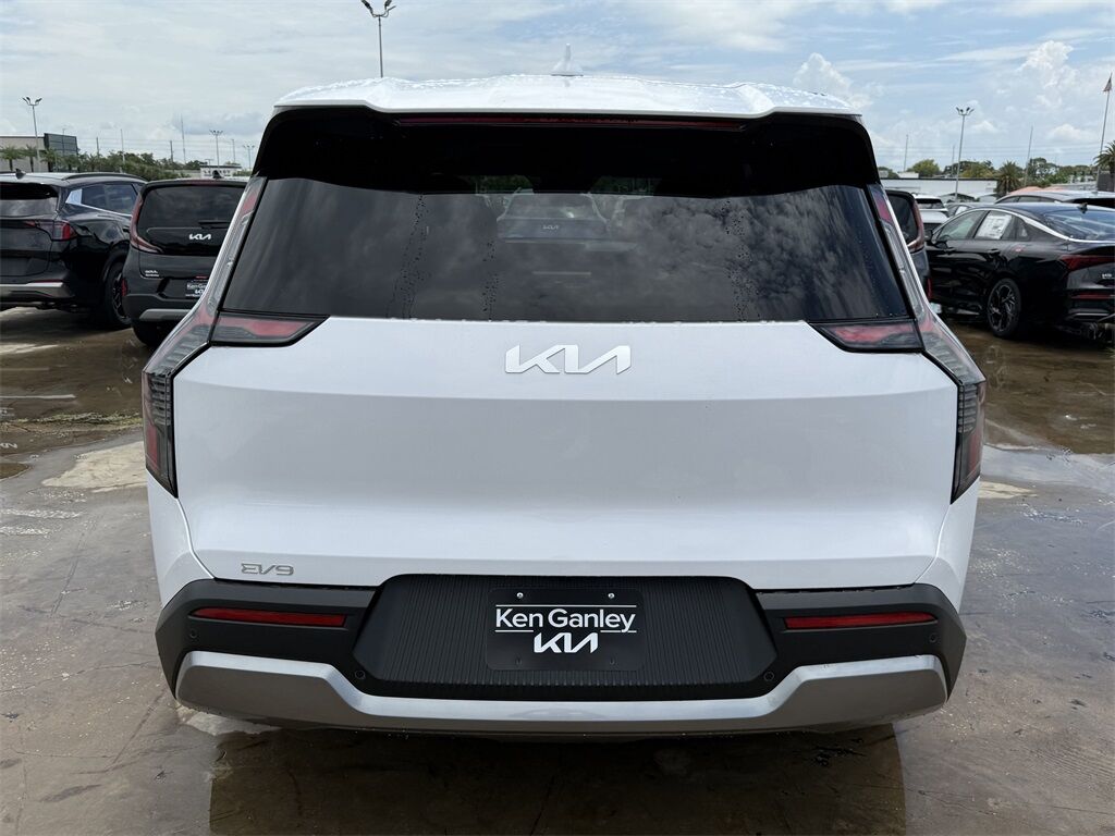 2026 Kia EV9 Light Long Range San Clemente CA