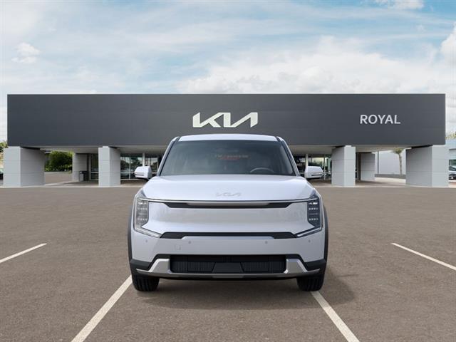 2026 Kia EV9 Light Long Range