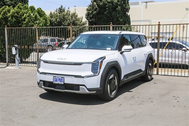 2026 Kia EV9 Light Long Range Glendale CA