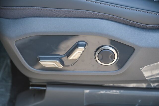 2026 Kia EV9 Light Long Range Glendale CA