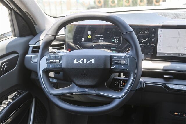 2026 Kia EV9 Light Long Range Glendale CA