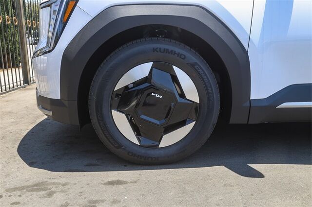 2026 Kia EV9 Light Long Range Glendale CA
