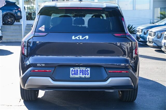 2026 Kia EV9 Light Long Range Tacoma WA