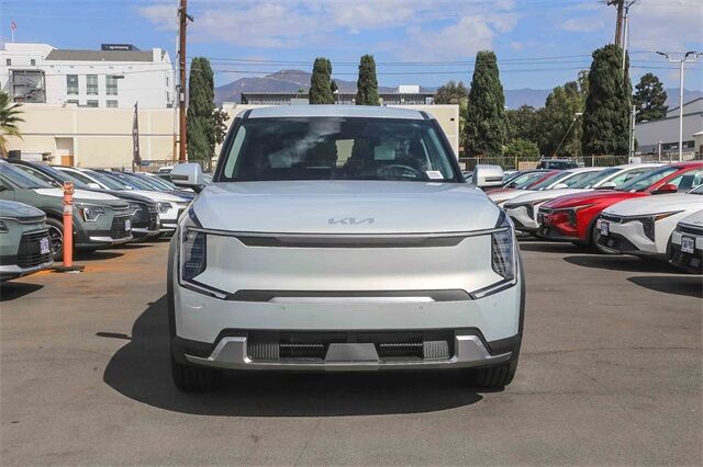 2026 Kia EV9 Light RWD