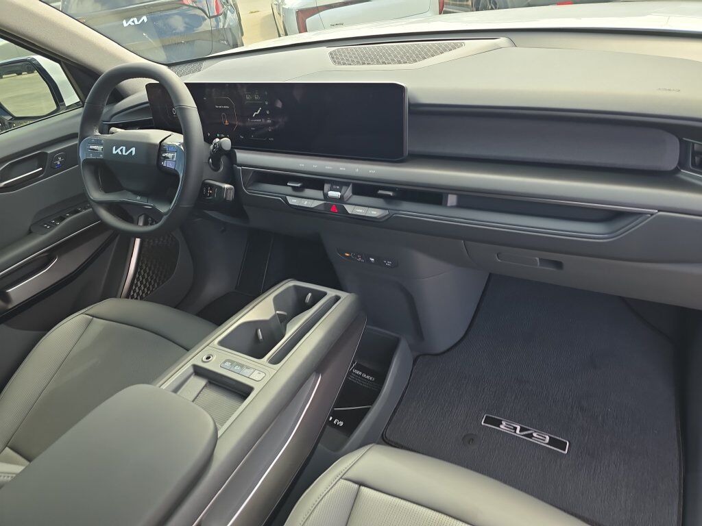 2026 Kia EV9 Light San Clemente CA