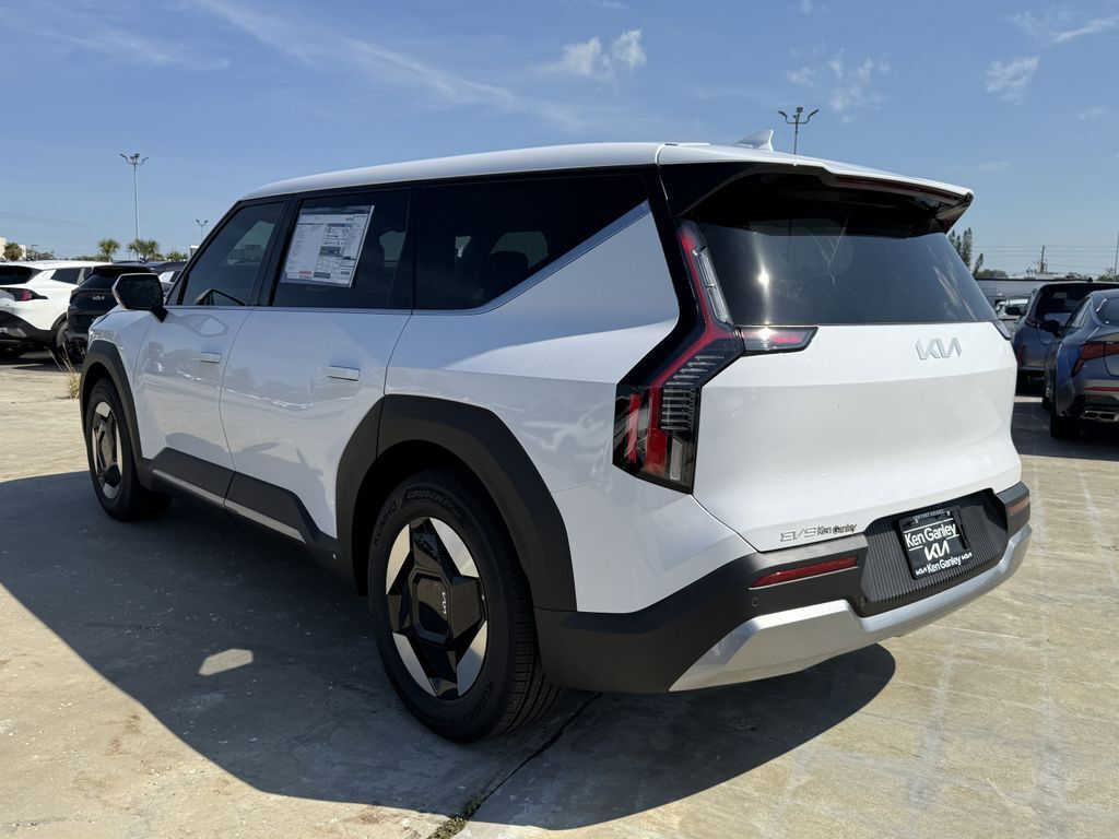 2026 Kia EV9 Light San Clemente CA