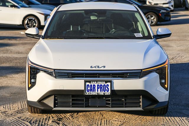 2026 Kia K4 EX