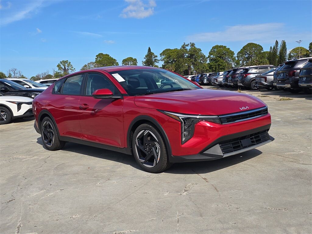 2026 Kia K4 EX