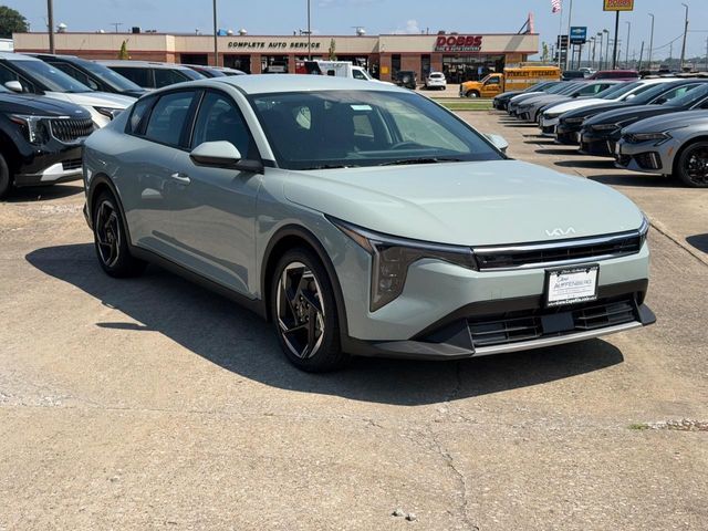 2026 Kia K4