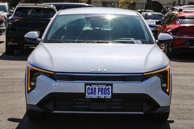 2026 Kia K4 EX
