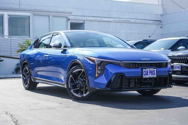 2026 Kia K4 GT-Line