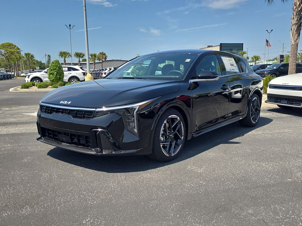 2026 Kia K4 GT-Line