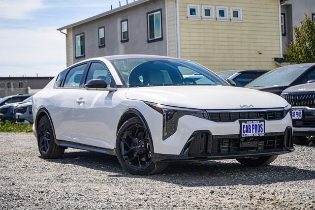 2026 Kia K4 GT-Line Turbo