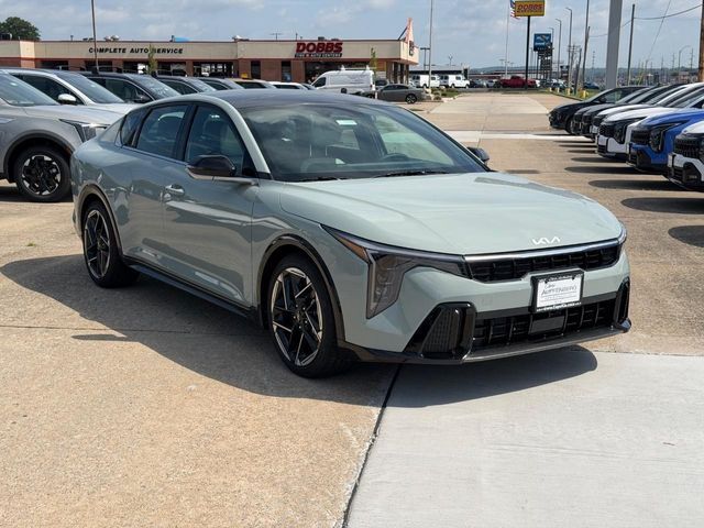 2026 Kia K4