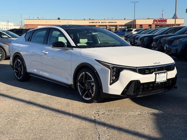 2026 Kia K4 GT-Line