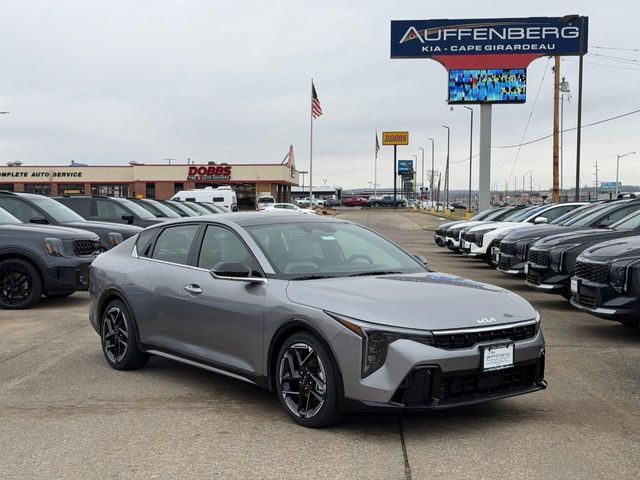 2026 Kia K4 GT-Line
