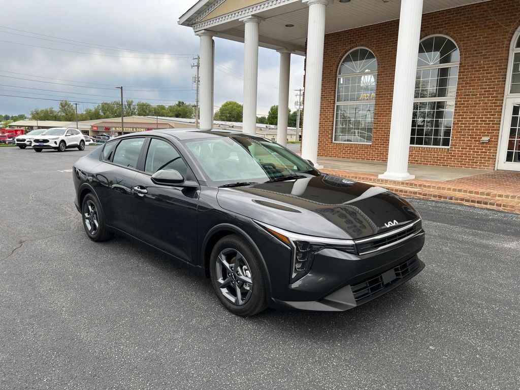 2026 Kia K4 LXS Mount Joy PA