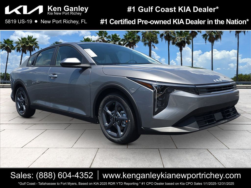 2026 Kia K4 LXS