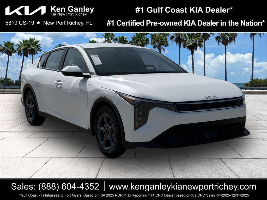 2026 Kia K4 LXS