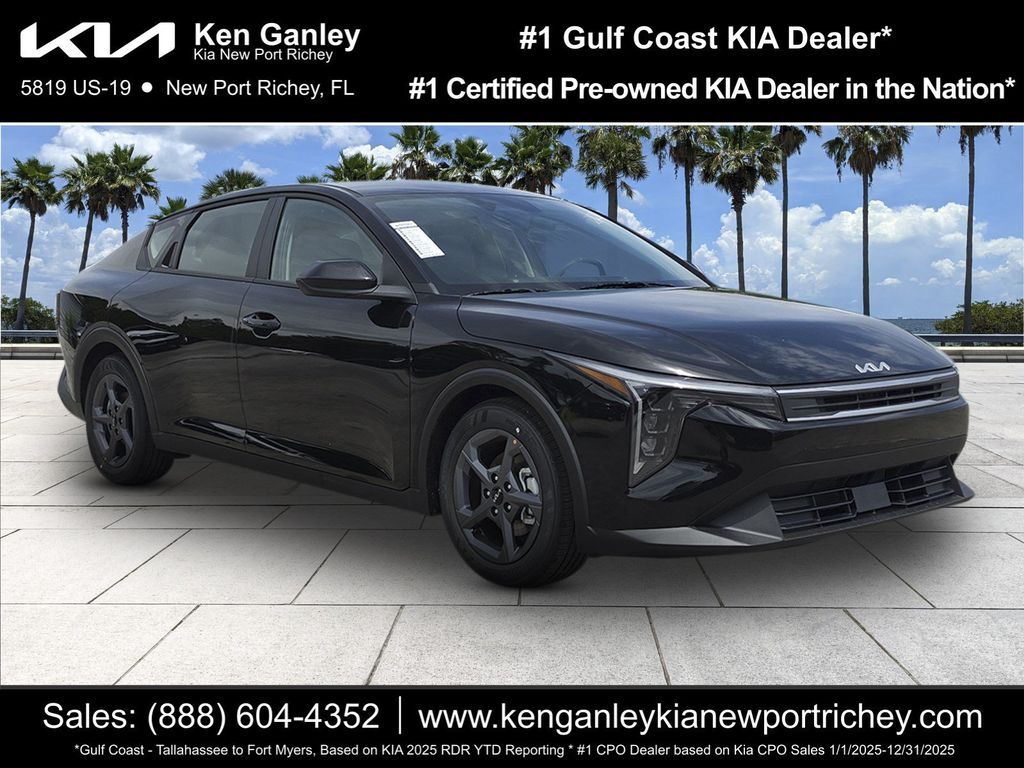 2026 Kia K4 LXS