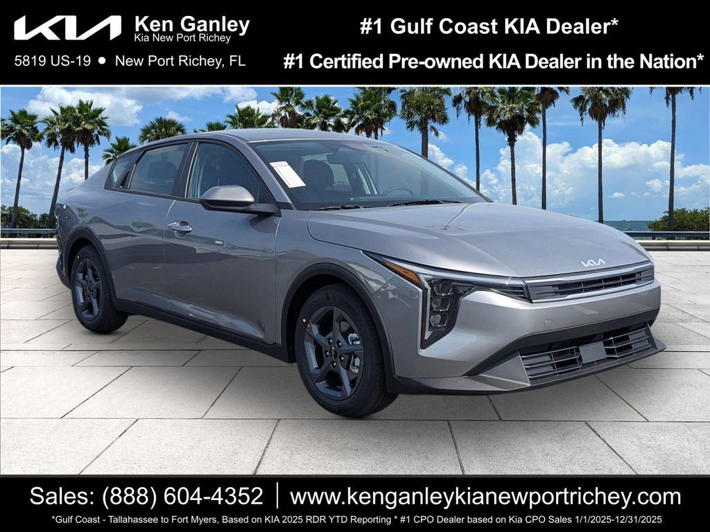 2026 Kia K4 LXS