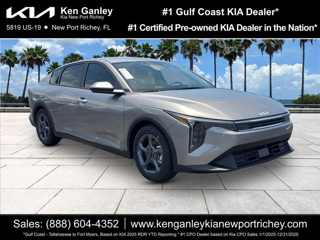 2026 Kia K4 LXS