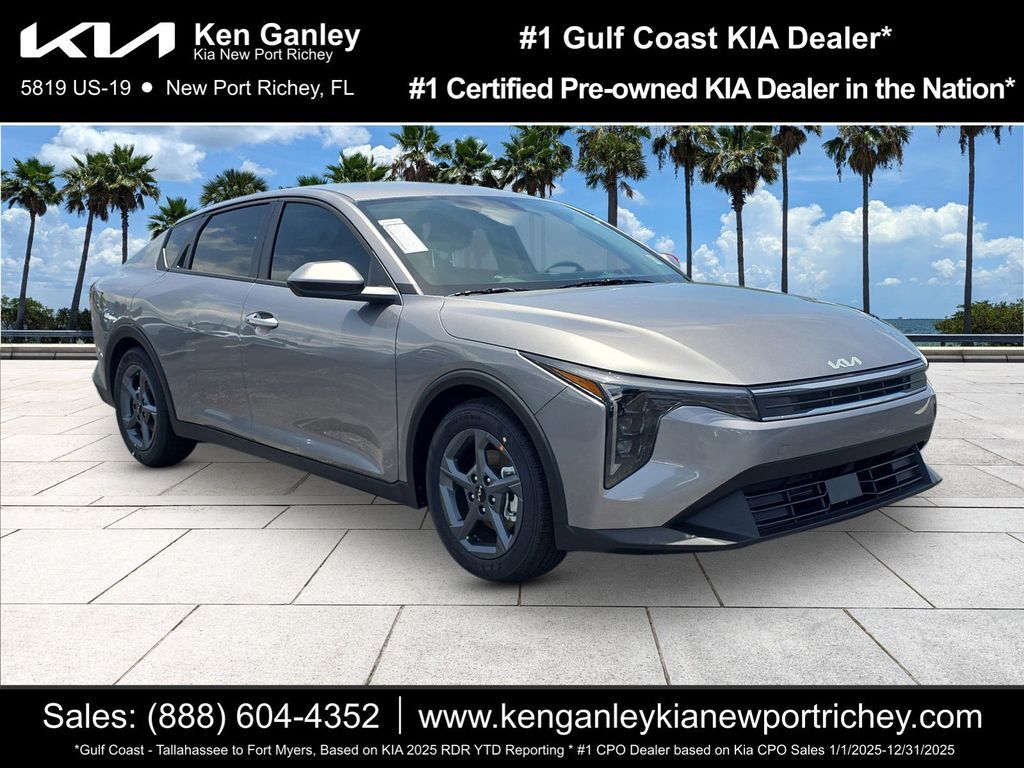 2026 Kia K4 LXS