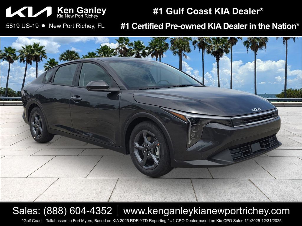 2026 Kia K4 LXS