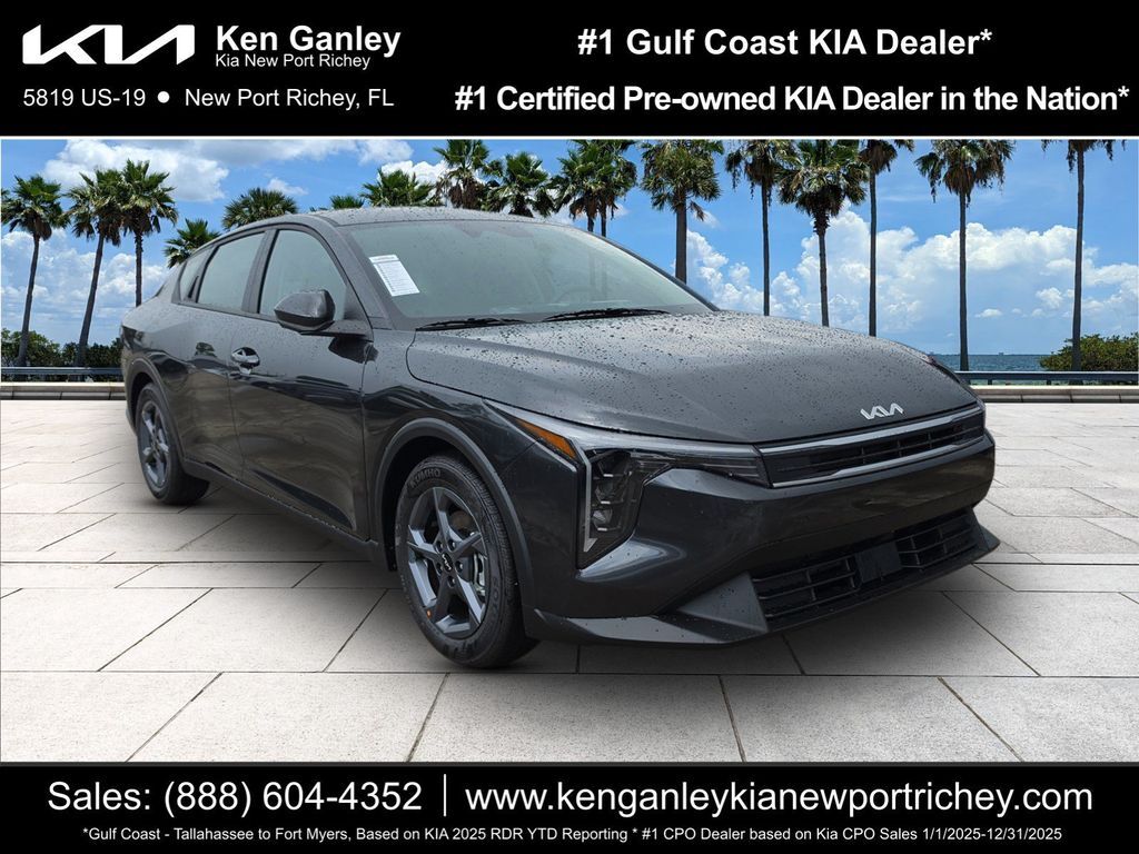 2026 Kia K4 LXS