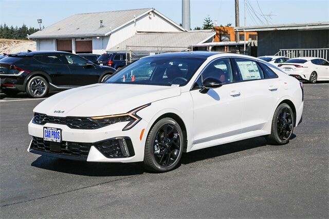 2026 Kia K5 GT-Line photo 2