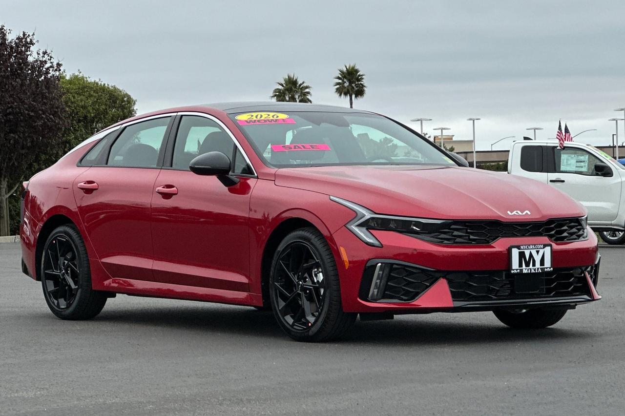 2026 Kia K5 GT-Line photo 2