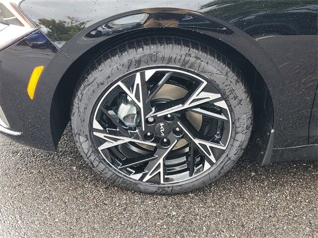 2026 Kia K5 GT-Line photo 32