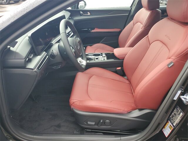 2026 Kia K5 GT-Line photo 18
