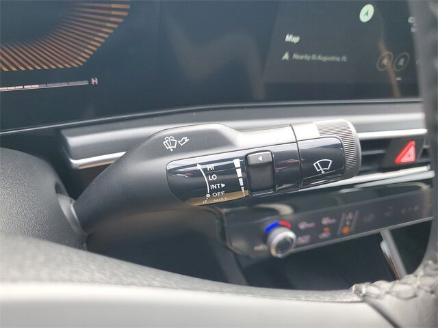 2026 Kia K5 GT-Line photo 27