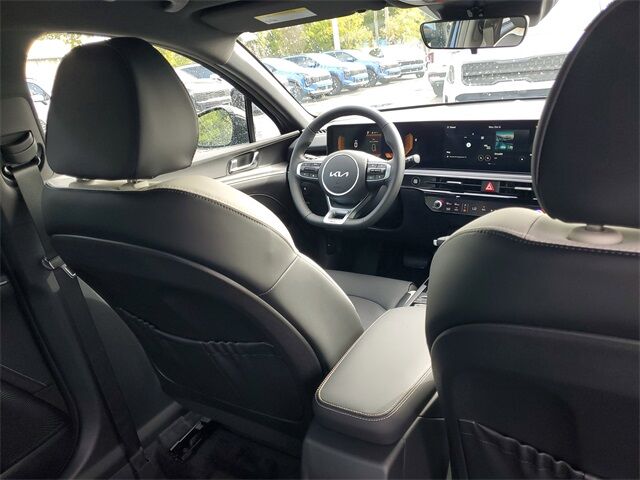 2026 Kia K5 GT-Line photo 13