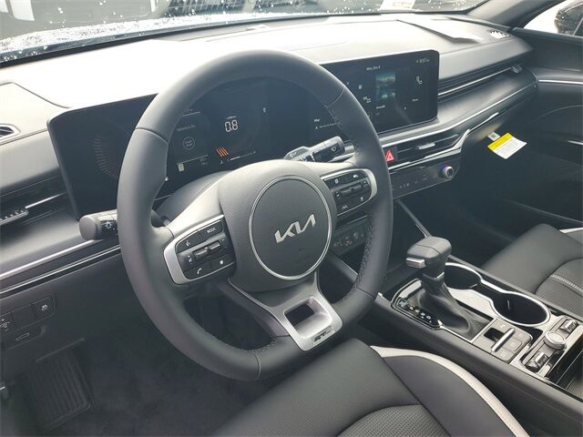 2026 Kia K5 GT-Line photo 21