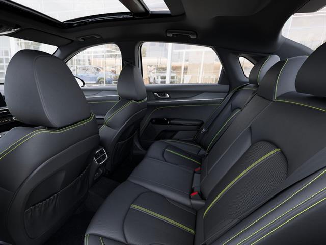2026 Kia K5 GT photo 15