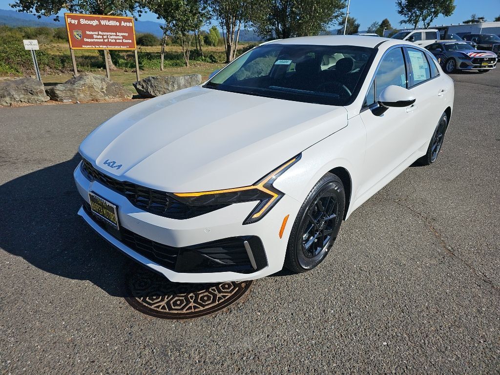 2026 Kia K5 LXS FWD