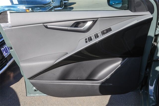 2026 Kia Niro EX Glendale CA