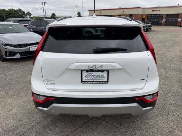2026 Kia Niro EX