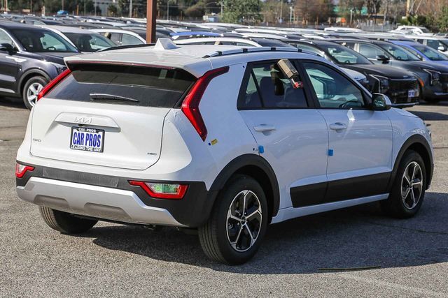 2026 Kia Niro LX Glendale CA