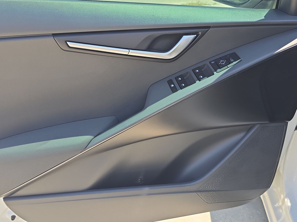 2026 Kia Niro LX San Clemente CA