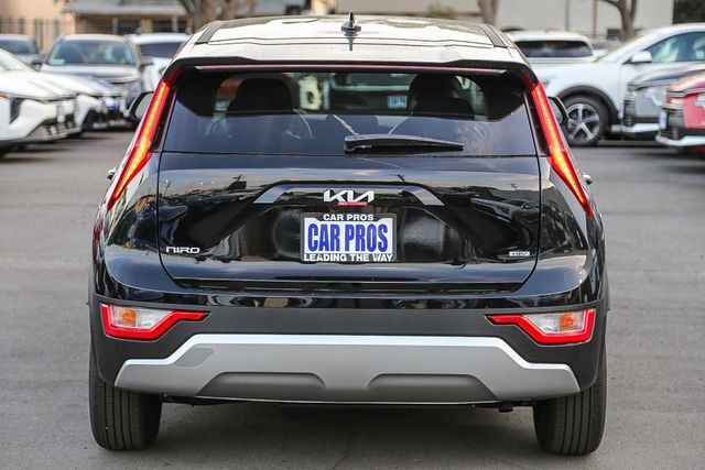 2026 Kia Niro LX Glendale CA