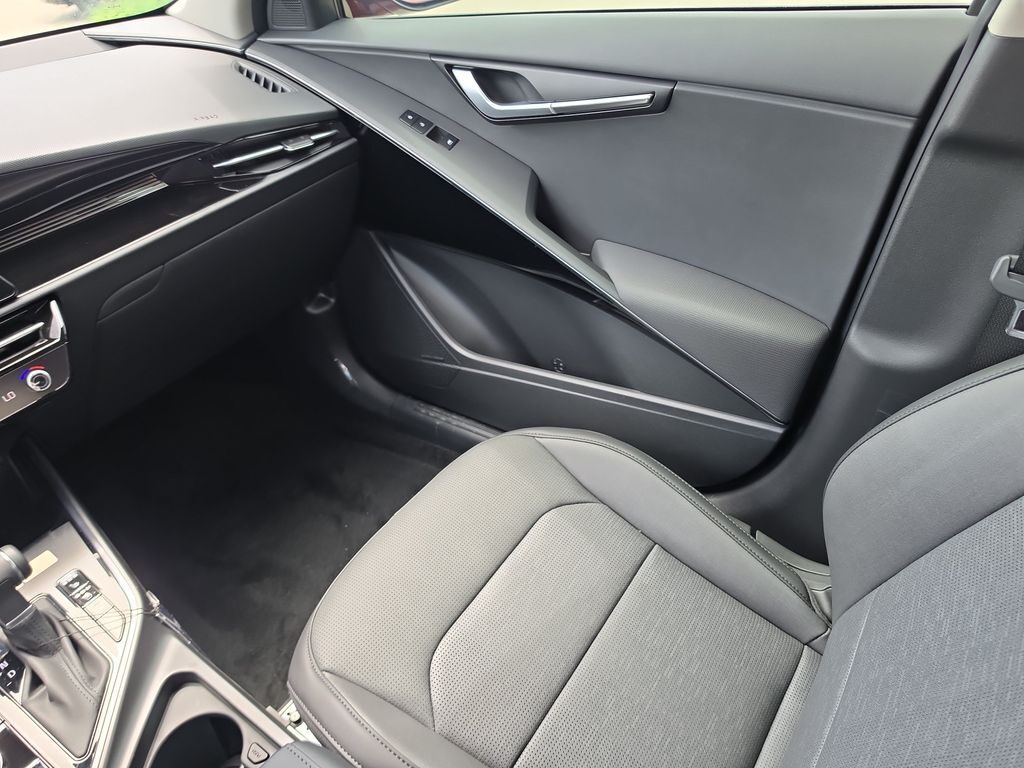 2026 Kia Niro SX Touring San Clemente CA
