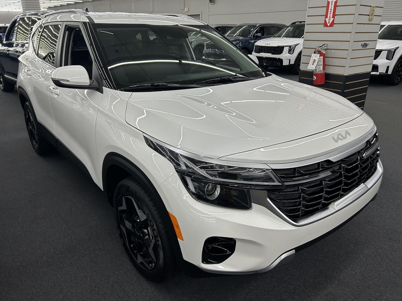 2026 Kia Seltos EX AWD