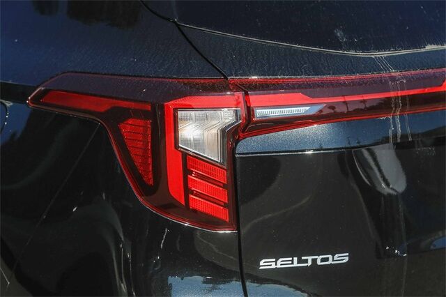 2026 Kia Seltos EX Huntington Beach CA