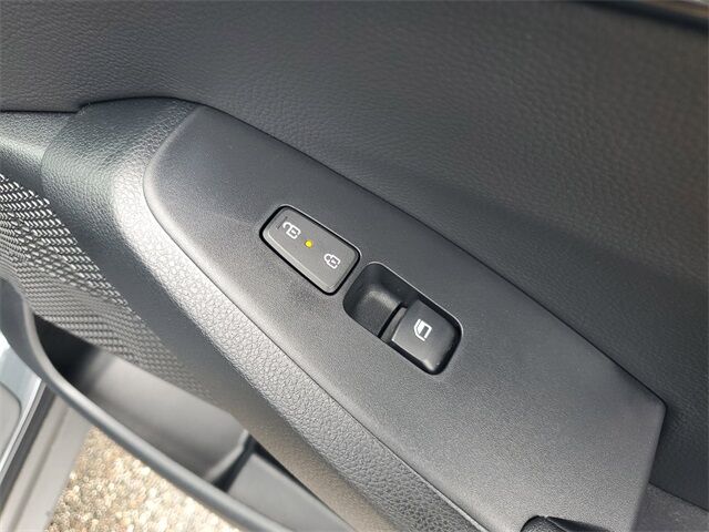 2026 Kia Seltos EX photo 11