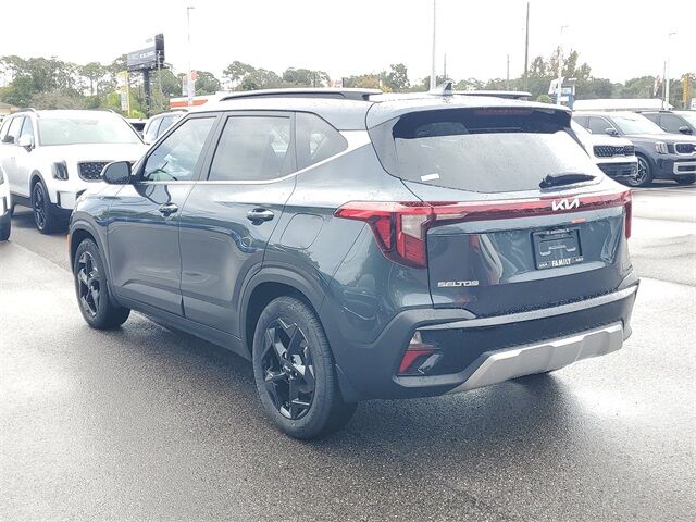 2026 Kia Seltos EX photo 4